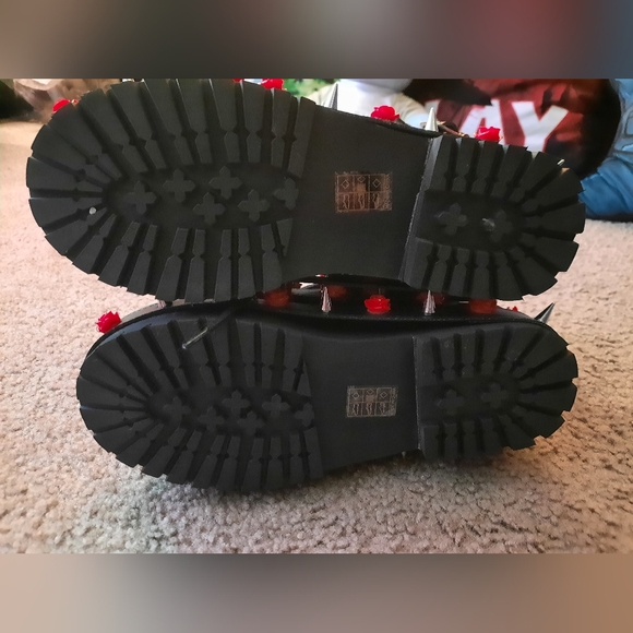 YRU Slayr Rose Boote - Picture 4 of 6